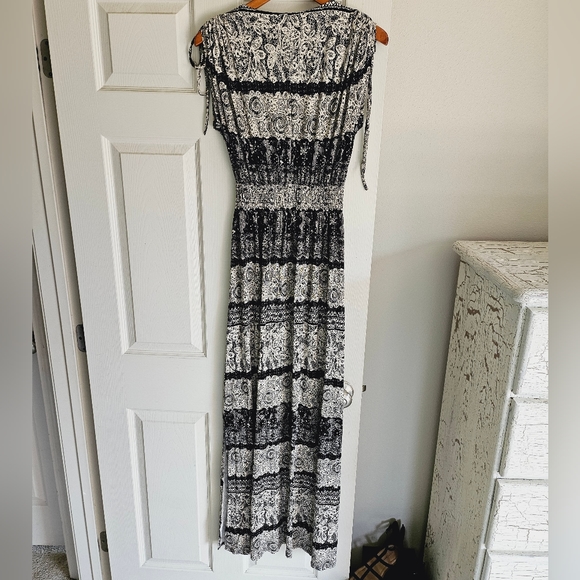 Miss Me XS Maxi Dress Excellent Condition - Picture 6 of 8